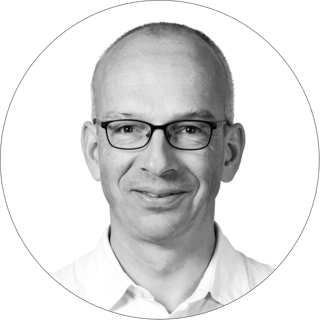 SIMCON Experte zum Thema Mehrkomponentenspritzguss